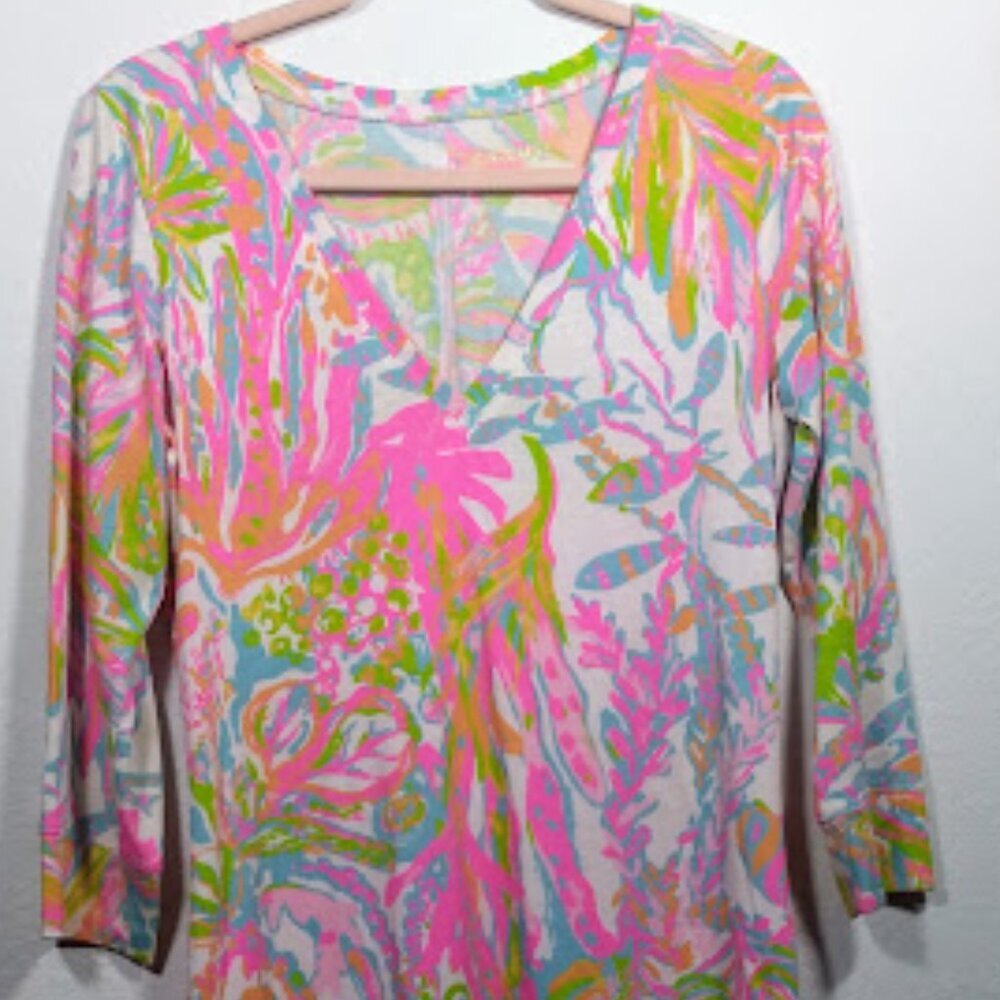 Lilly Pulitzer Christie Knee Length V neck Dress Color:Pink Size: M - Picture 6 of 14